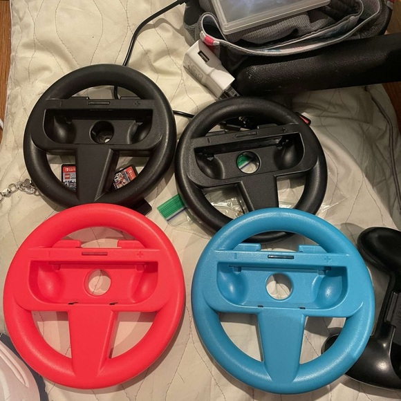 Nintendo switch accessory bundle - Picture 8 of 10